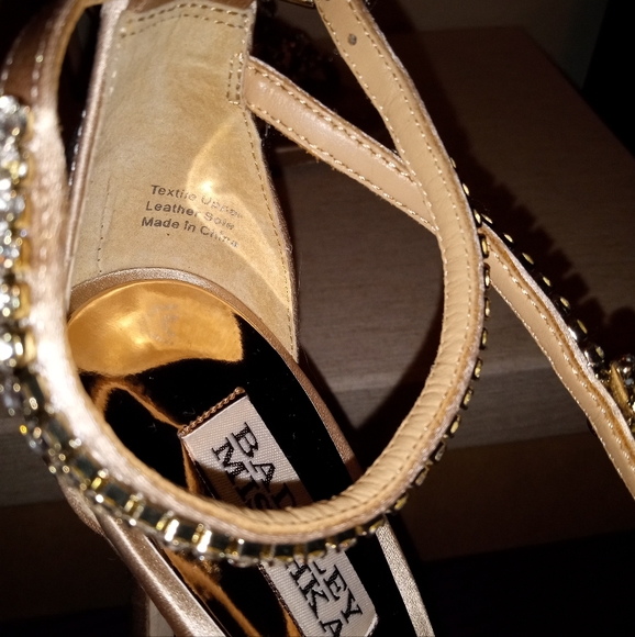 Badgley Mischka Hodgelatte Satin Rhinestone Stiletto Heels Latte Wedding size 6 - Picture 12 of 12